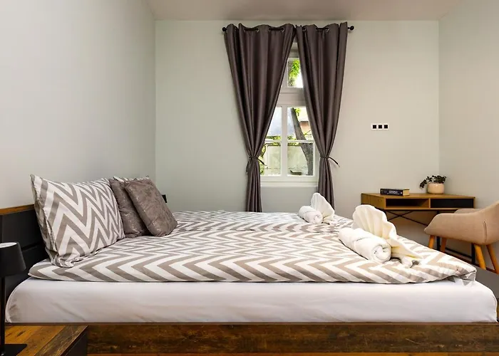 Kosmos In The Area In Пловдив